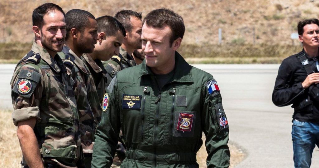 France: les militaires signataires d’une tribune controversée vont être sanctionnés